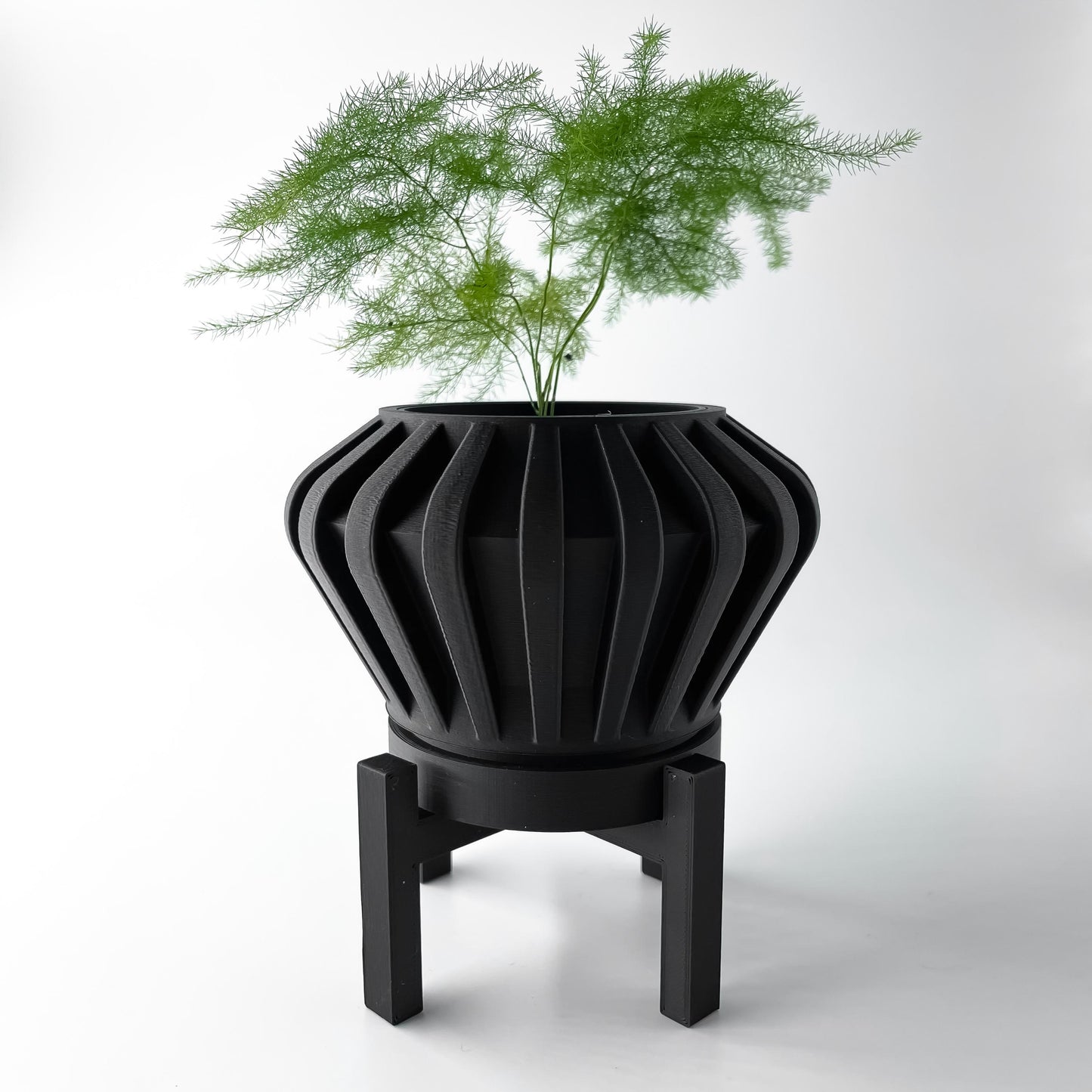 The Hino Planter