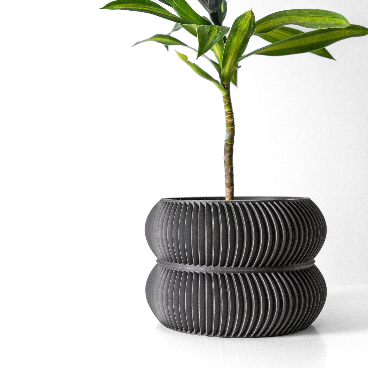 The Miko Planter