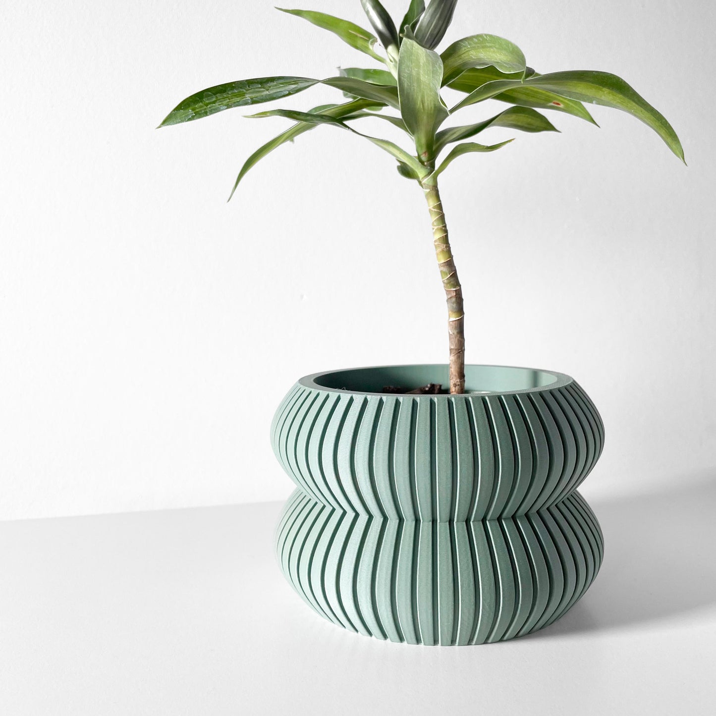 The Milo Planter