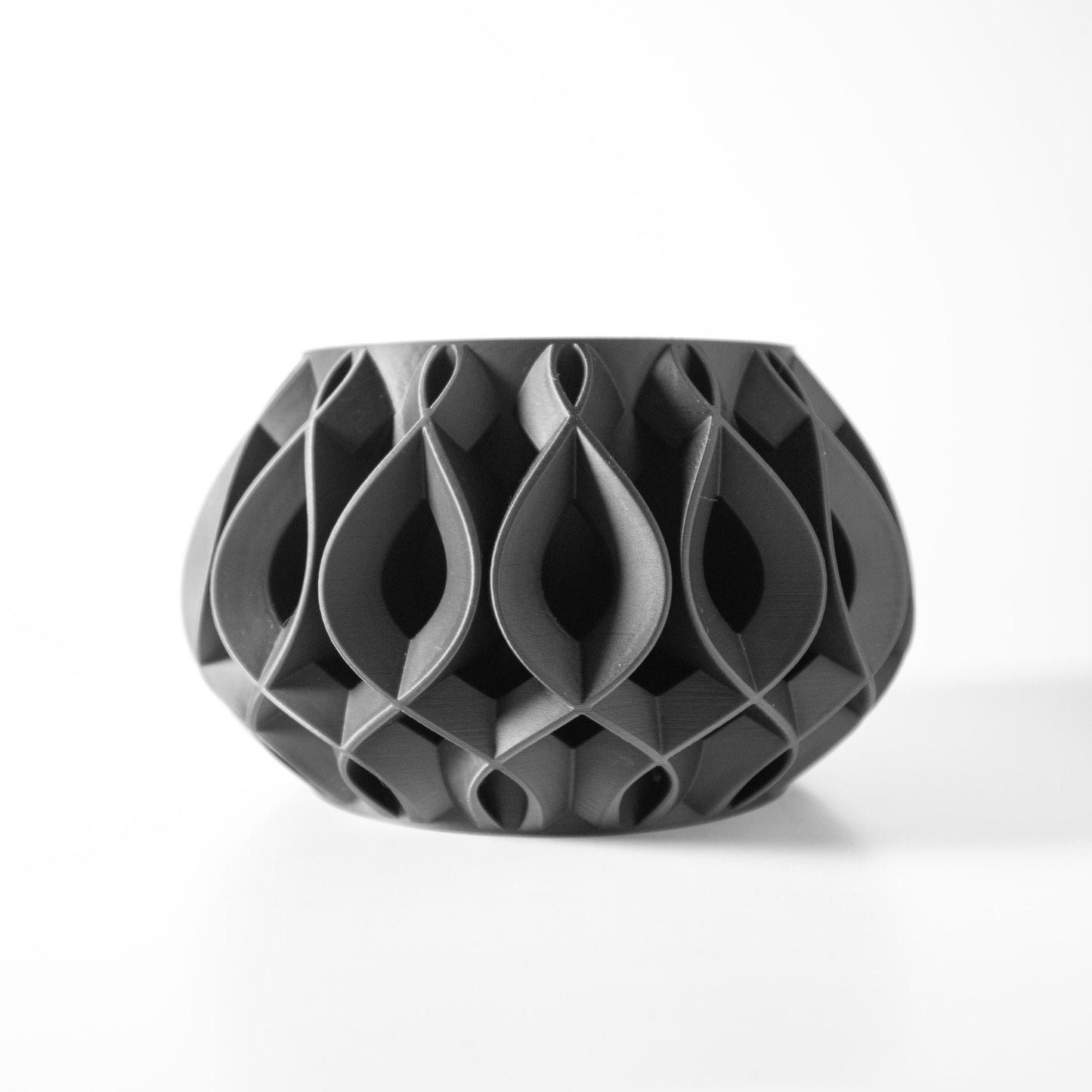 The Viris Planter