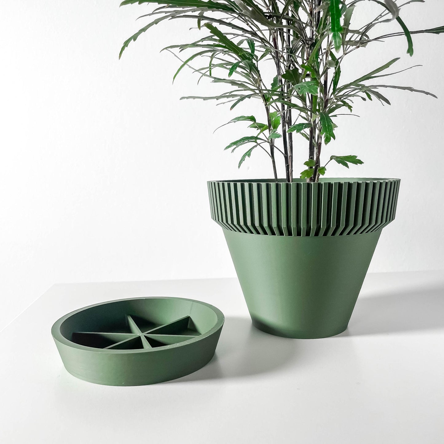 The Nari Planter