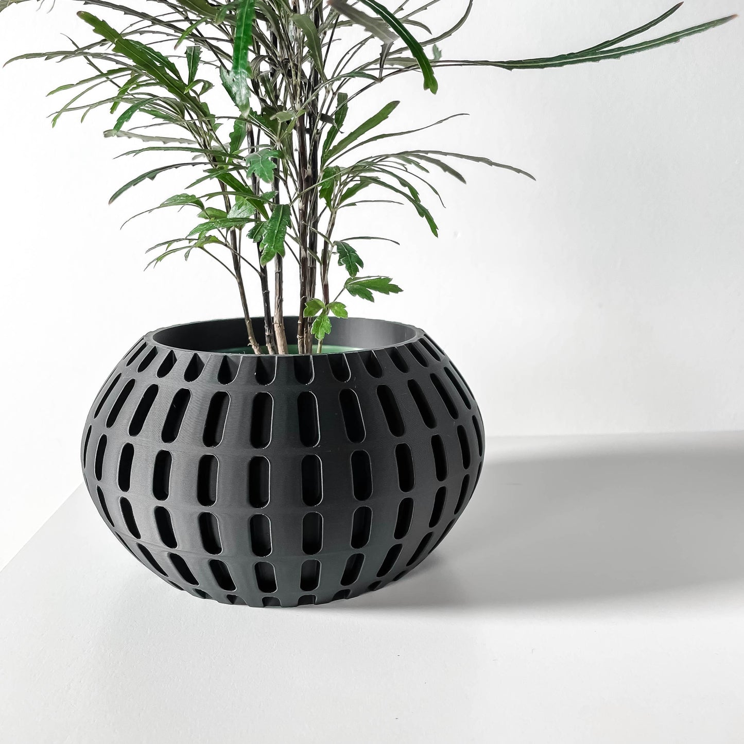 The Xander Planter