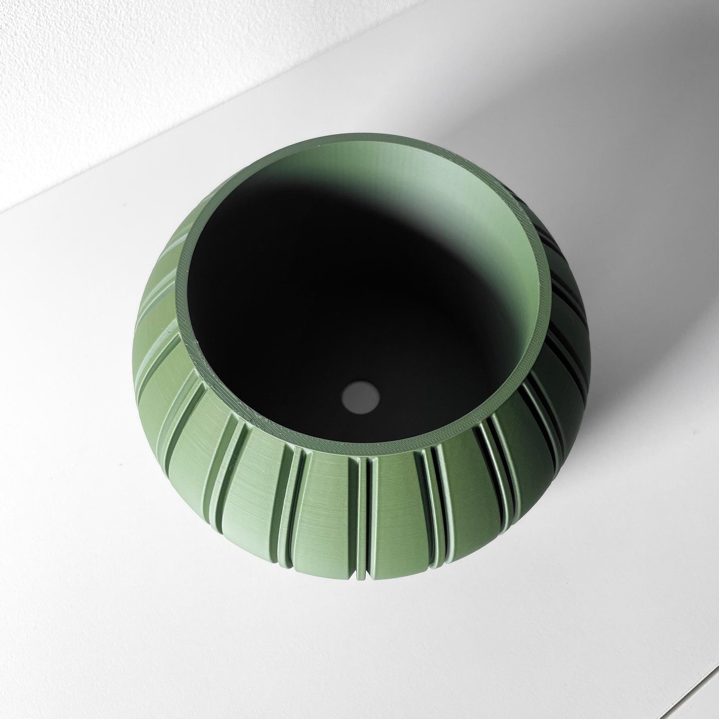 The Ovire Planter