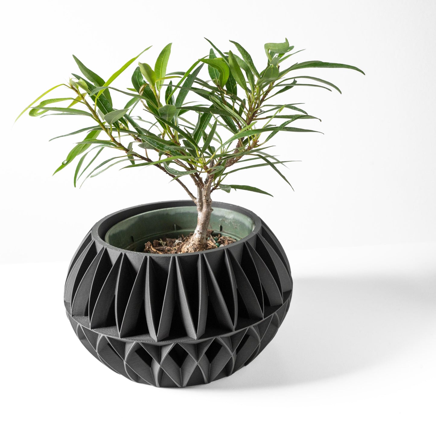 The Oku Planter