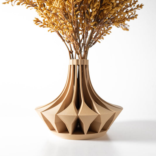 The Savi Vase